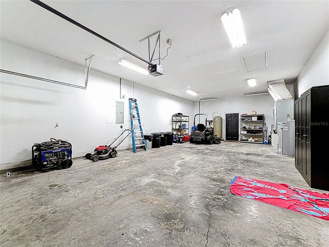 8490 NW 118TH TERRACE, Ocala, FL 34482