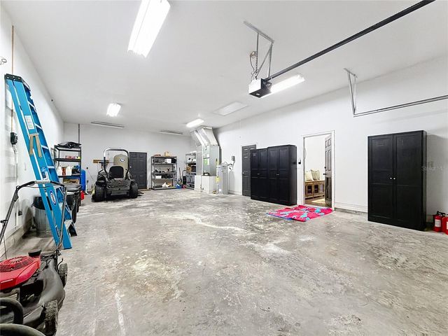 8490 NW 118TH TERRACE, Ocala, FL 34482