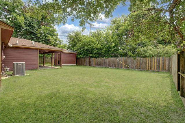 8159 Glenhollow Drive, Houston, TX 77033