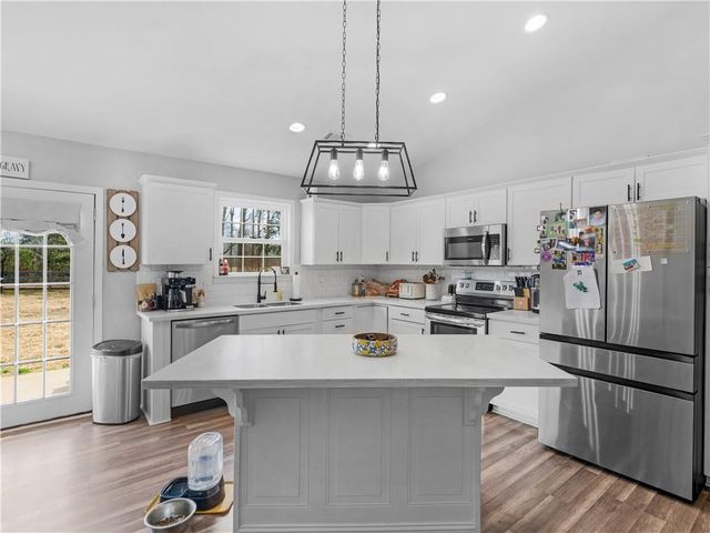 215 Almon Avenue, Tallapoosa, GA 30176