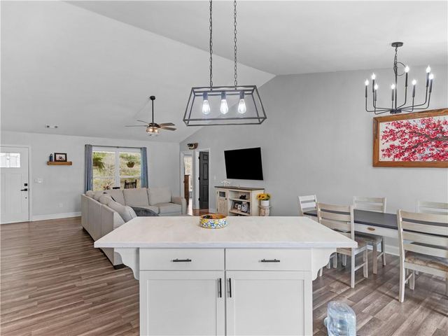 215 Almon Avenue, Tallapoosa, GA 30176