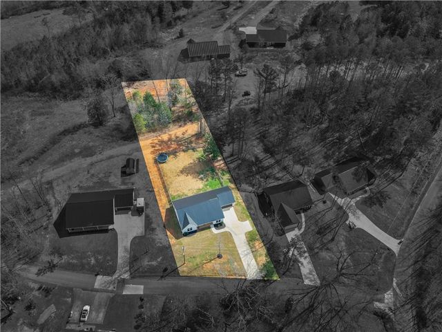 215 Almon Avenue, Tallapoosa, GA 30176