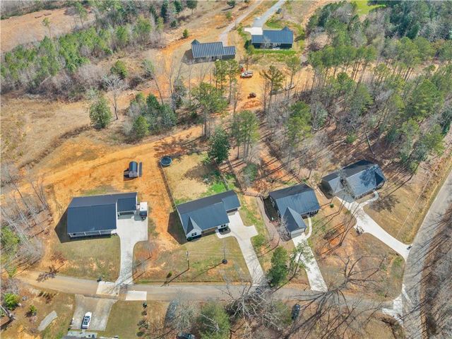215 Almon Avenue, Tallapoosa, GA 30176