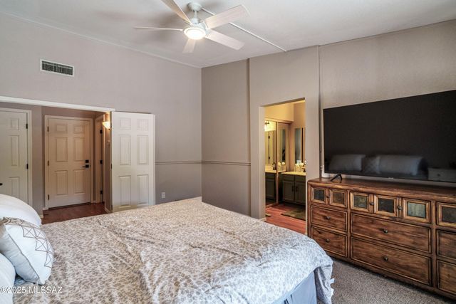 2152 W Jackalope Place, Tucson, AZ 85713