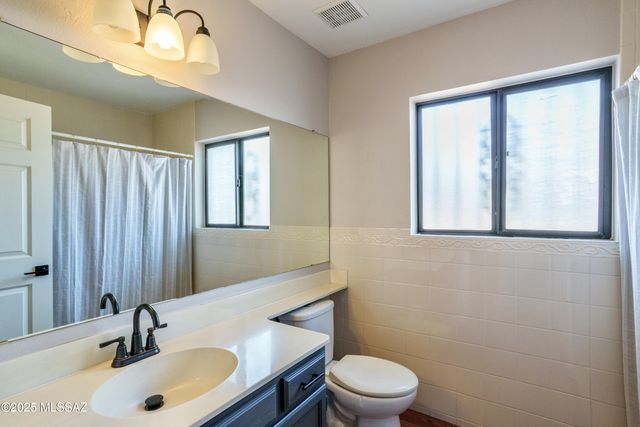 2152 W Jackalope Place, Tucson, AZ 85713