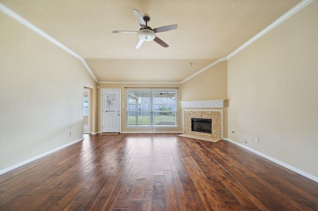 9515 Denfield Court, Houston, TX 77070