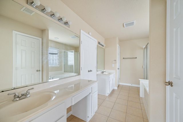 9515 Denfield Court, Houston, TX 77070