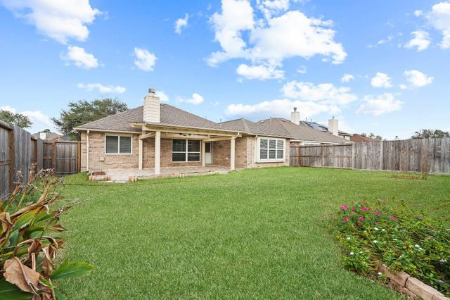 9515 Denfield Court, Houston, TX 77070