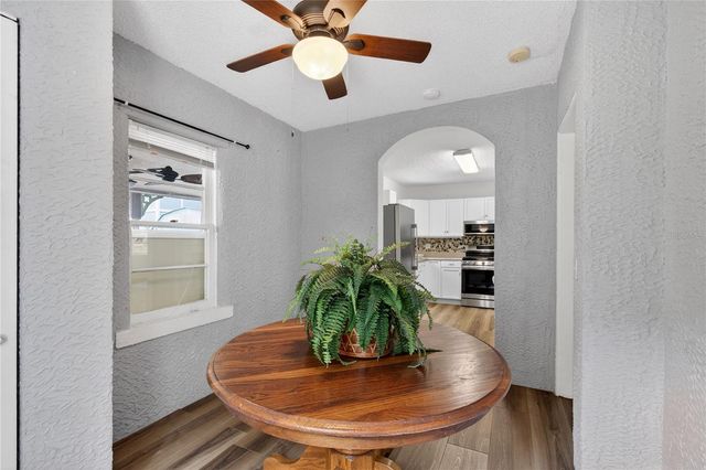 521 MICHIGAN STREET, Mount Dora, FL 32757