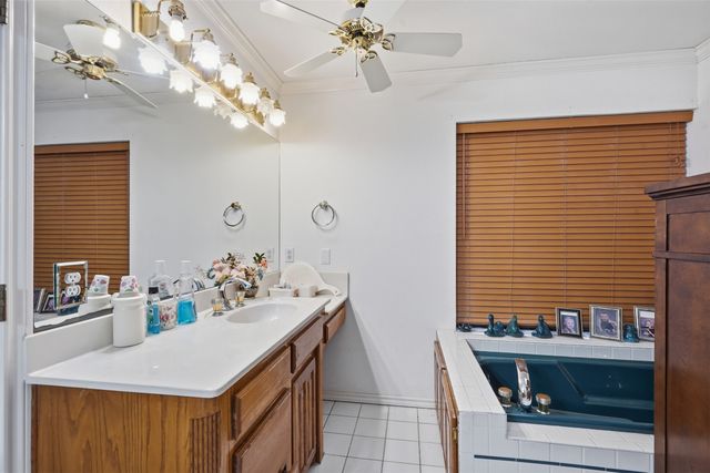 13800 Hutcheson Lane, Weatherford, TX 76087