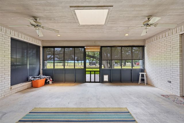 13800 Hutcheson Lane, Weatherford, TX 76087