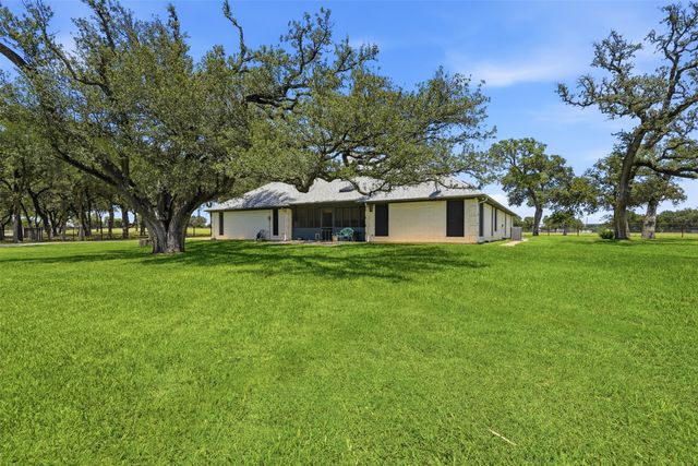 13800 Hutcheson Lane, Weatherford, TX 76087