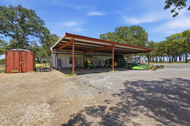 13800 Hutcheson Lane, Weatherford, TX 76087
