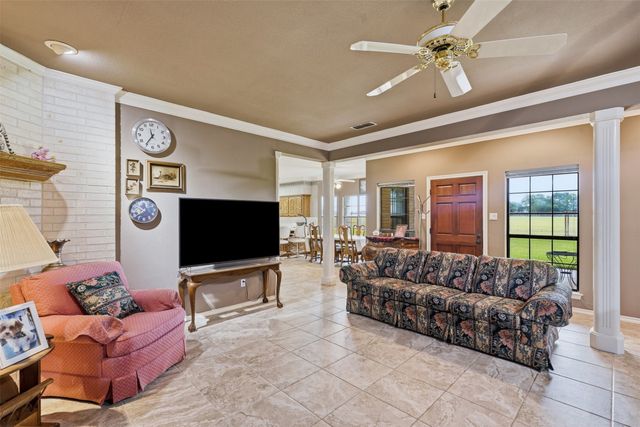 13800 Hutcheson Lane, Weatherford, TX 76087