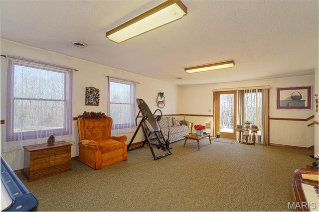 15799 County Road 7200, Rolla, MO 65401