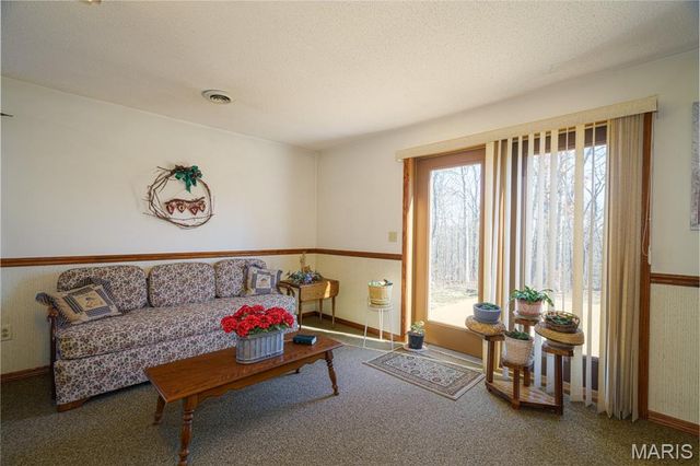 15799 County Road 7200, Rolla, MO 65401