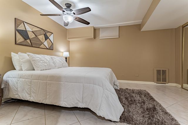 711 E Greenview Road, Itasca, IL 60143