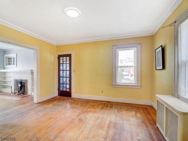 141 Parker Rd, Elizabeth City, NJ 07208