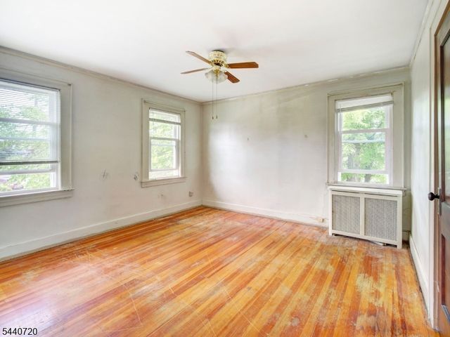 141 Parker Rd, Elizabeth City, NJ 07208