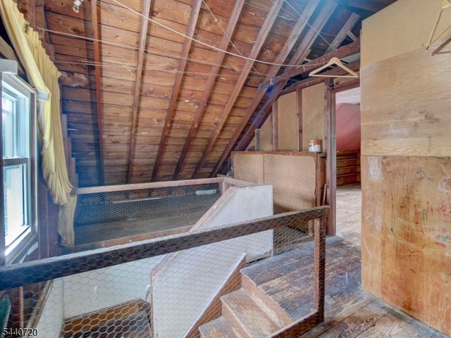 141 Parker Rd, Elizabeth City, NJ 07208