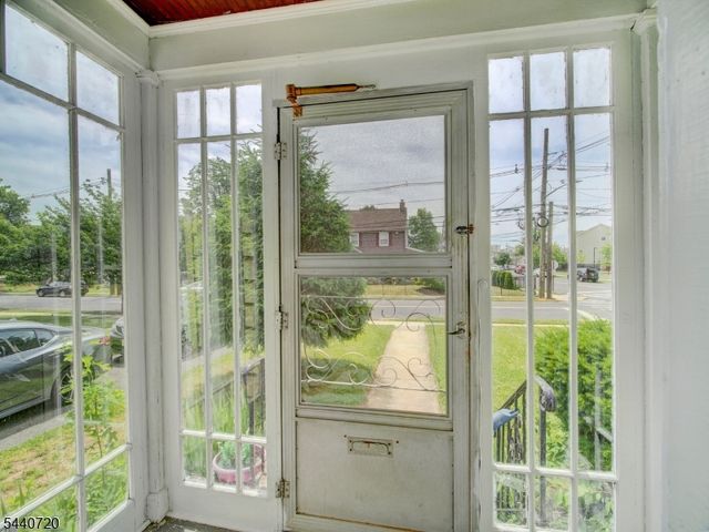 141 Parker Rd, Elizabeth City, NJ 07208
