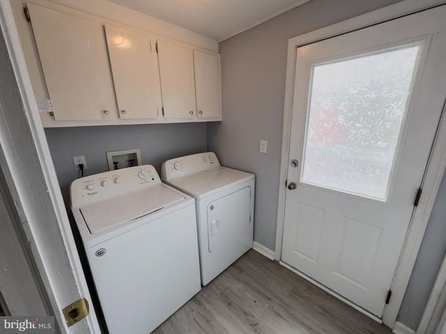 6 WALNUT LN, Quakertown, PA 18951