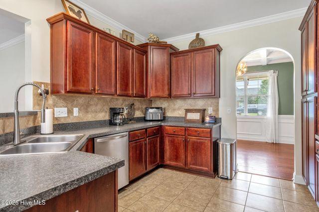1620 Holloman Drive, Fayetteville, NC 28312