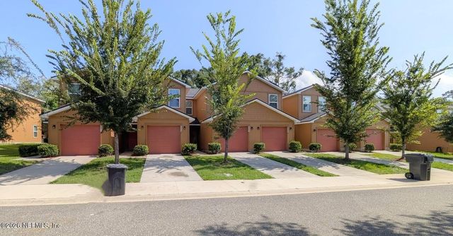 6869 LAKE MIST Lane, Jacksonville, FL 32210