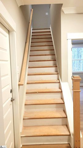 321 Stardust Lane, Seneca, SC 29672