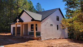 321 Stardust Lane, Seneca, SC 29672