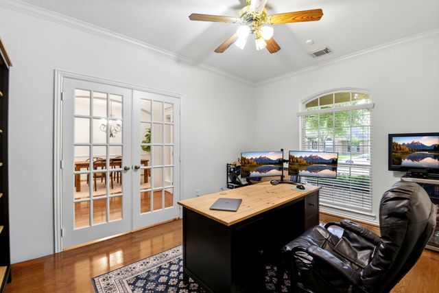 2905 Green Forest Lane, Pearland, TX 77581