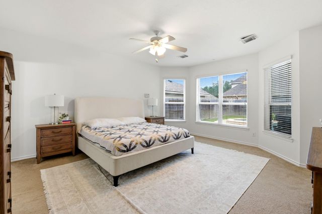 2905 Green Forest Lane, Pearland, TX 77581