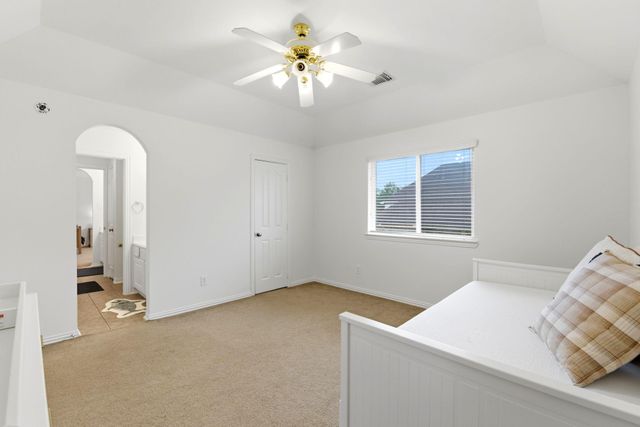 2905 Green Forest Lane, Pearland, TX 77581
