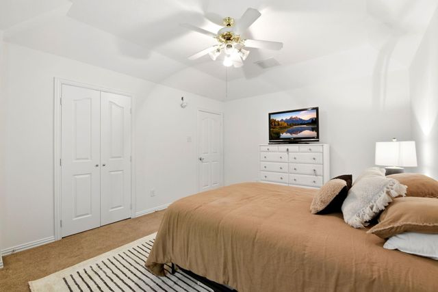 2905 Green Forest Lane, Pearland, TX 77581