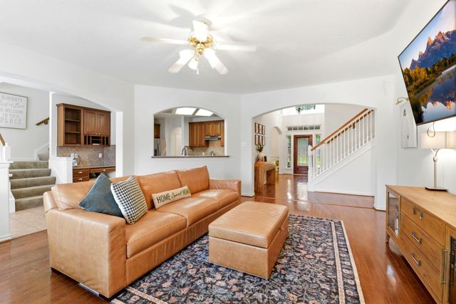 2905 Green Forest Lane, Pearland, TX 77581