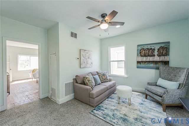 605 W Washington St, Petersburg, VA 23803