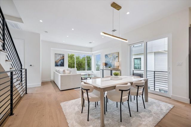 729 W 21st Street A, Houston, TX 77008