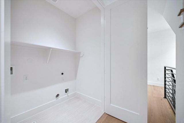 729 W 21st Street A, Houston, TX 77008