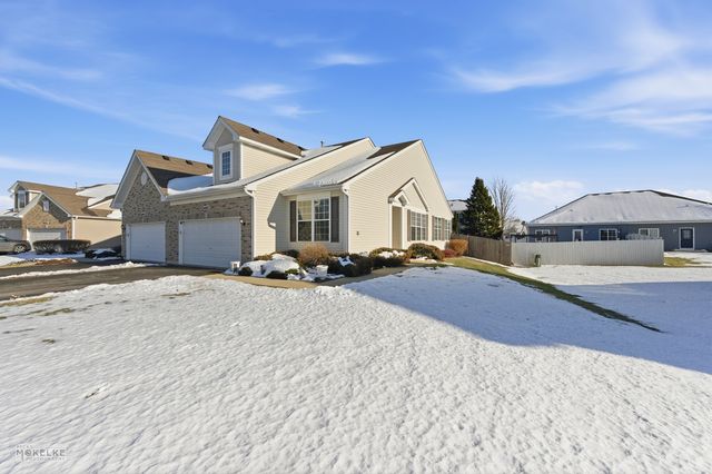 4022 Shoeger Court, Yorkville, IL 60560