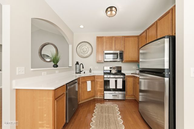 4022 Shoeger Court, Yorkville, IL 60560