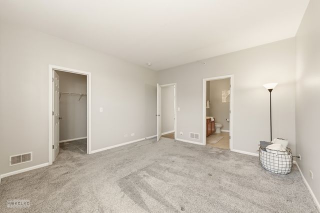 4022 Shoeger Court, Yorkville, IL 60560