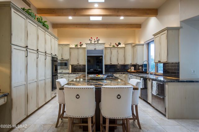 5350 N Corte Puesta Del Sol, Tucson, AZ 85718