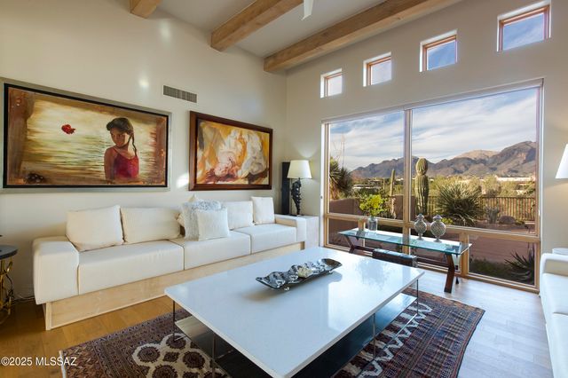 5350 N Corte Puesta Del Sol, Tucson, AZ 85718