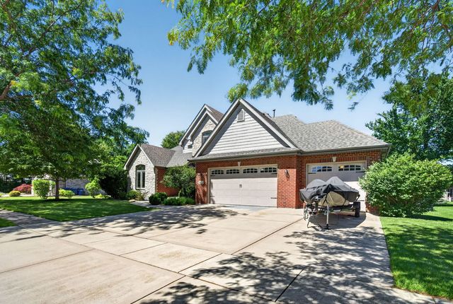 1082 Timber Edge Drive, Morris, IL 60450