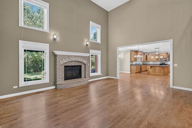 1082 Timber Edge Drive, Morris, IL 60450