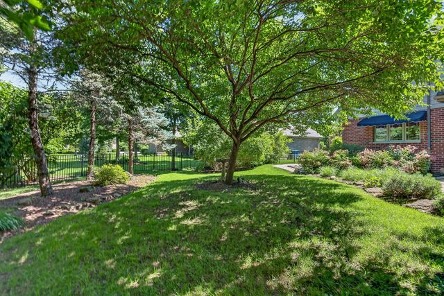 1082 Timber Edge Drive, Morris, IL 60450
