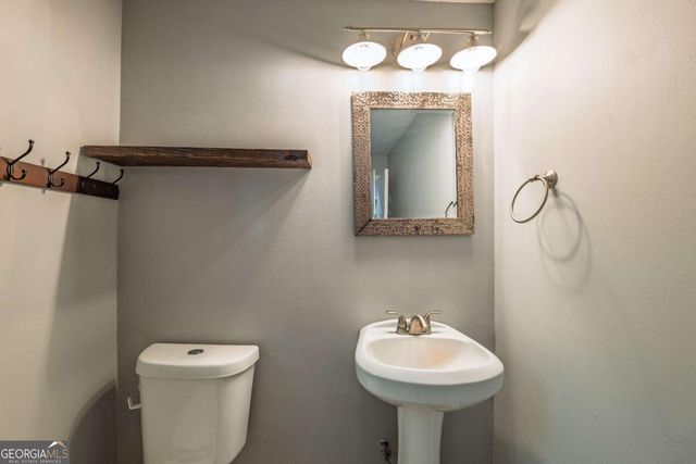 4242 Cascade Road SW, Atlanta, GA 30331