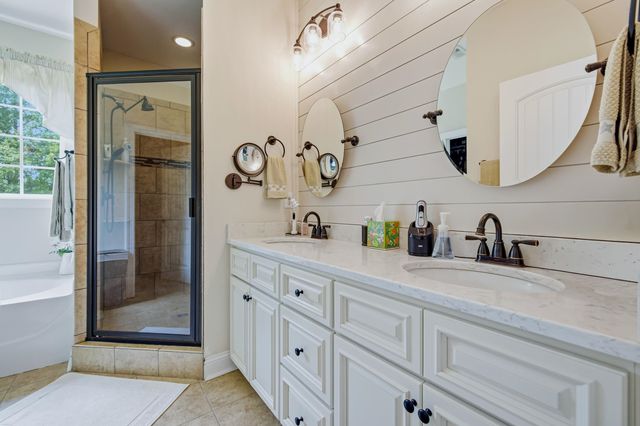 136 Pottery Landing Dr., Conway, SC 29527