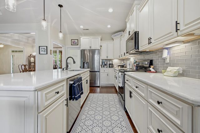 136 Pottery Landing Dr., Conway, SC 29527