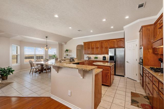 117 S Sentry PT, Hutto, TX 78634